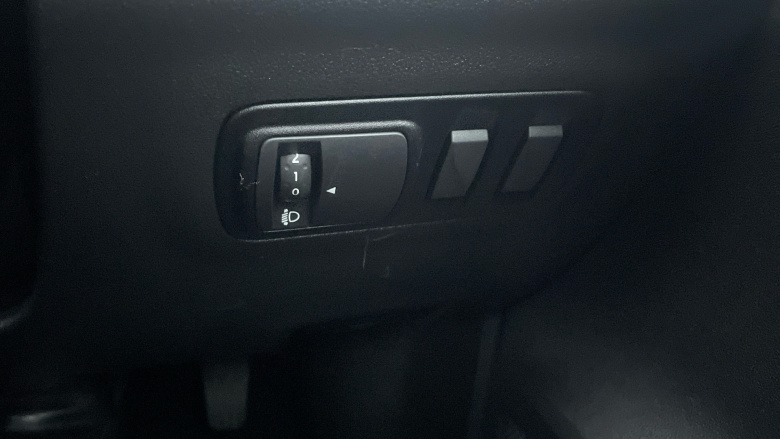 Renault Kadjar 1.3 TCE S Edition 5dr EDC Petrol Hatchback